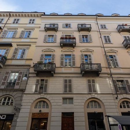 Red Studio Near Porta Nuova By Wonderful Italy Turin Exteriör bild