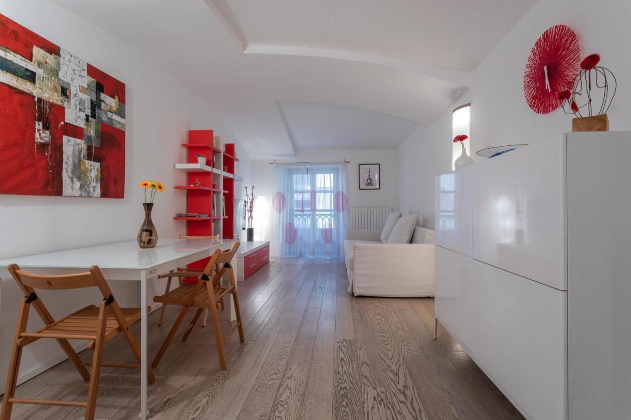 Red Studio Near Porta Nuova By Wonderful Italy Turin Exteriör bild