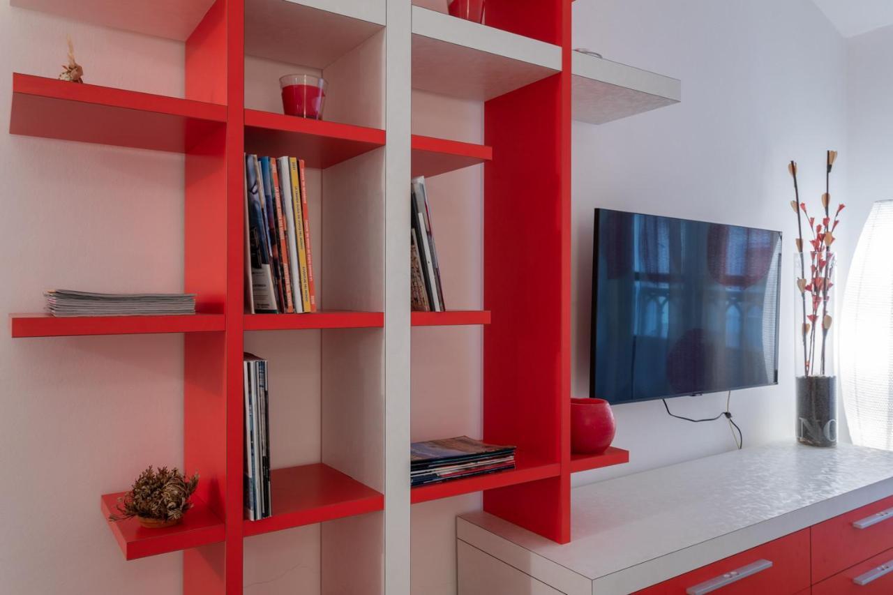 Red Studio Near Porta Nuova By Wonderful Italy Turin Exteriör bild